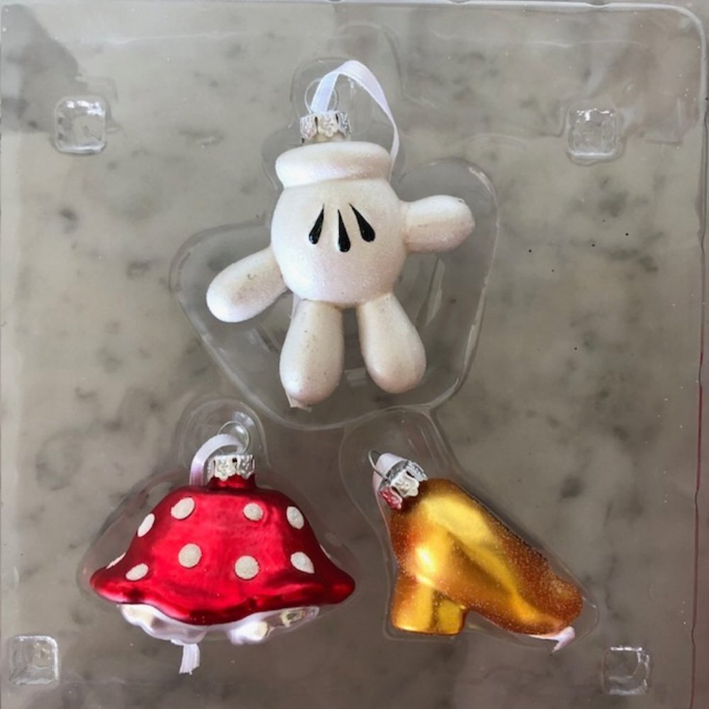 DISNEY Hallmark Special 85th Anniversary Minnie Mouse Glass Blown Orname… - Picture 2 of 15